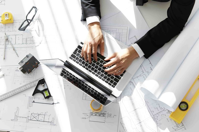 Odoo • Image and Text